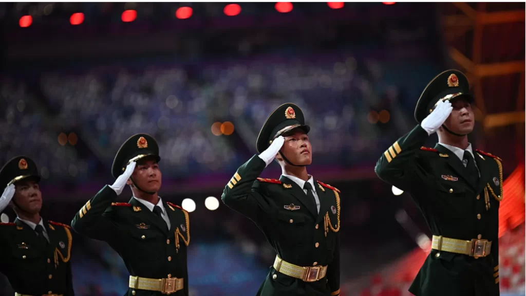 china salute